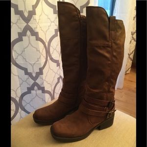 Brown rugged boots